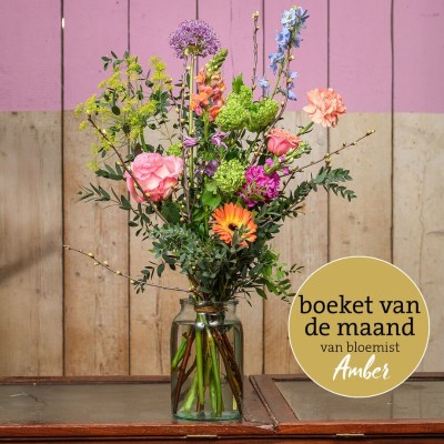 -maandboeket-april-2026-met-logo-sfeer-2